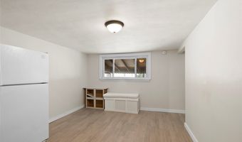 2703 Burham St, Airville, PA 15203