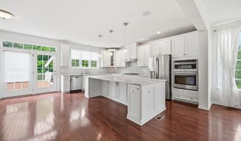 24267 PURPLE FINCH Dr, Aldie, VA 20105