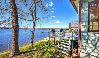 35 Hanson Rd, Barrington, RI 02806