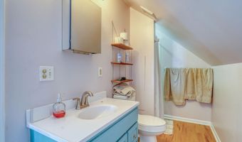 121 S SANDPIPER Dr, Dover, DE 19901