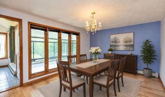 8 Longview Dr, Bow, NH 03304