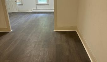 6 Henry St, Amsterdam, NY 12010