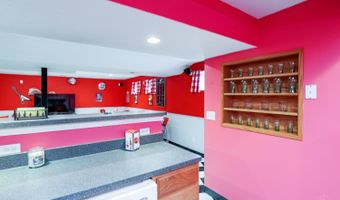 1136 Stewarton, Cincinnati, OH 45102