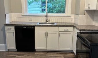 39 Everett, Akron, OH 44302