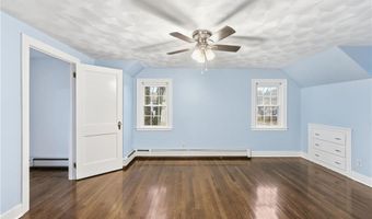 252 S Main St, Coventry, RI 02816