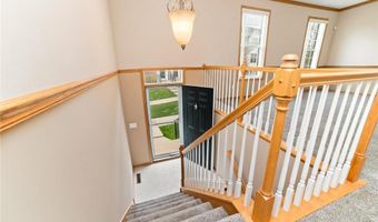 15726 Frisian Ln, Apple Valley, MN 55124