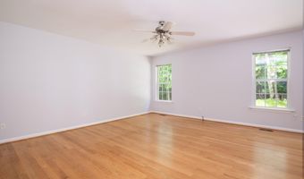 8520 Seineview Ln, Bahama, NC 27503
