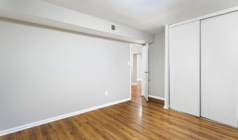 6155 EDSALL Rd B, Alexandria, VA 22304