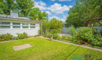 912 S 6th St, Artesia, NM 88210