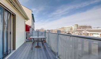 302 Swans Wharf Row, Newport, RI 02840