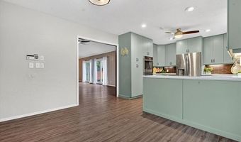 2318 Dorchester Dr, Bartlesville, OK 74006