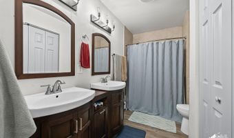 1420 Kruge Ave, Anchorage, AK 99515