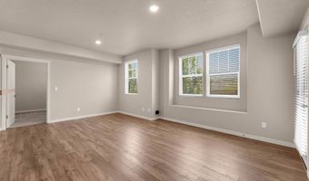 17126 SW Snowdale St 303, Beaverton, OR 97007