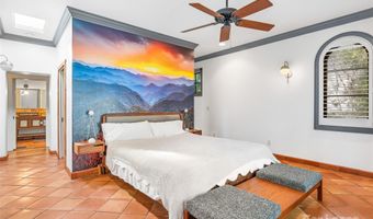 26 Sheridan Rd, Asheville, NC 28803