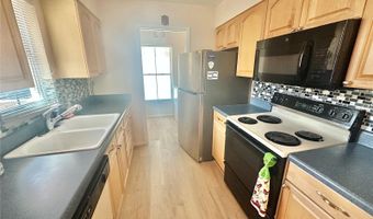 256 WINDMEADOWS St, Altamonte Springs, FL 32701
