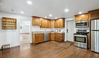 767 George Washington Tpke, Burlington, CT 06013