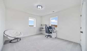 985 RANGE LINE Rd, Cheyenne, WY 82009