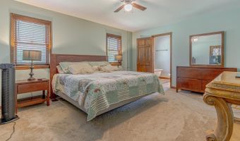 13633 U.S. 62, Ash Flat, AR 72513