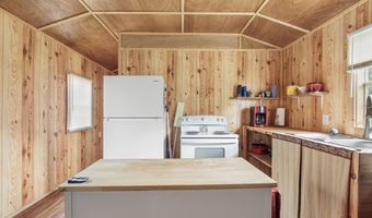 422 Mcduff Dr, Alford, FL 32420
