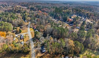 545 Roberts Rd, Athens, GA 30606