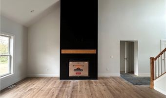 11591 Clarence Center Rd, Akron, NY 14001