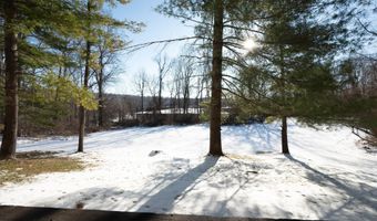 26 Essex Ct 26, Brookfield, CT 06804