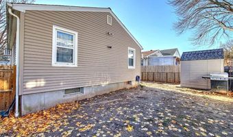 72 Vermont St, Cranston, RI 02920