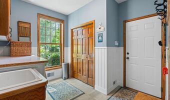 4309 Colleen Ct, Arden Hills, MN 55112