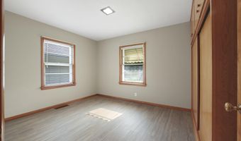 236 Center St, Auburn, IN 46706