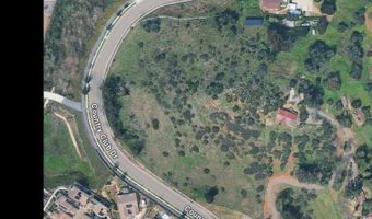 Country Club Dr 2, Escondido, CA 92029