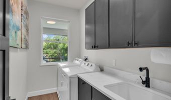 1200 EDWARDS Ln, Orlando, FL 32804