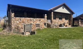 201 W Broadway, Athens, WV 24712