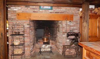 82 Breezy Hill Rd, Bradford, NH 03221