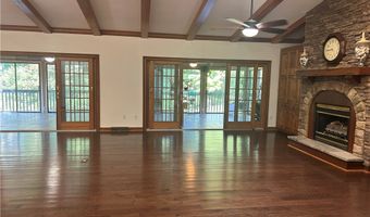 905 Meadow Ln, Anderson, SC 29621