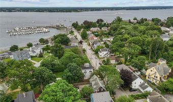 161 Ocean Ave, Cranston, RI 02905
