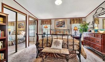 326 Kneece Rd, Bradley, SC 29819