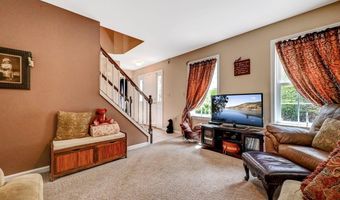 128 Embill Dr, Blakeslee, PA 18610
