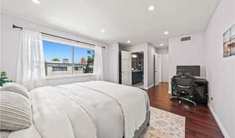 5215 Balboa Blvd 203, Encino, CA 91316