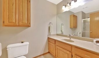 710 Lakewood Ct, Augusta, KS 67010