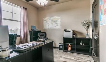 3918 S 4th St, Chickasha, OK 73018