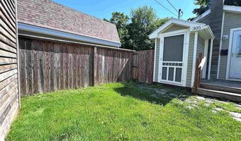 305 Grove St, Bennington, VT 05201