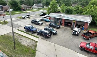 866 Inkster Rd, Inkster, MI 48141