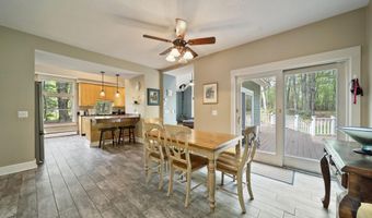 32 Wellesley Dr, Bedford, NH 03110