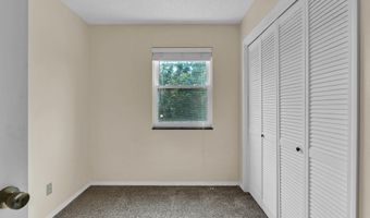 3305 Colonial Ct, Augusta, KS 67010