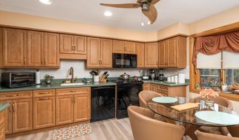 9 Poe Ln Rd2, Allentown, NJ 08501