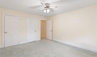 4 Chase Ln, Lincoln, RI 02865