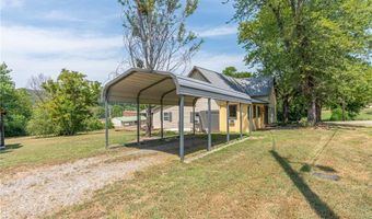 1421 Hendrix St, Altus, AR 72821