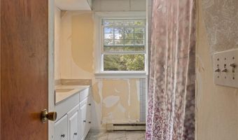100 Stony Ln, Exeter, RI 02882