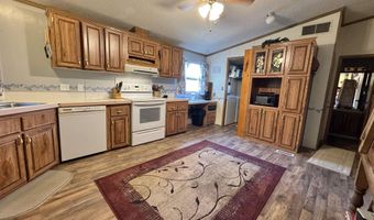 106 S La Huerta Cir, Carlsbad, NM 88220
