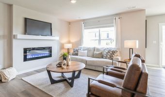 2211 Bugge Dr Plan: Sydney, Adel, IA 50003